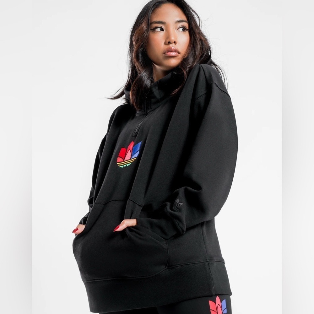 adidas Originals Women's Adicolor 3D Trefoil Half-Zip Hoodie Black oversized SzM